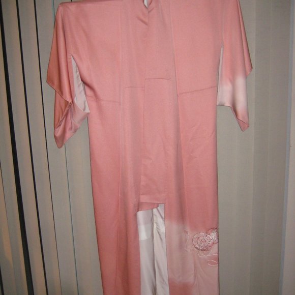 Vintage 100% Silk Kimono with silk lining Tomesode from Kyoto Japan - Picture 1 of 6